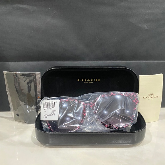 Coach full fit signature sunglasses - Picture 8 of 9